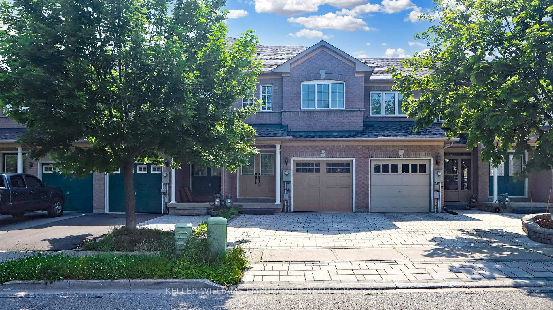 Photo 1 of 18 Benjamin Hood Crescent, Vaughan, Patterson — HOMEH