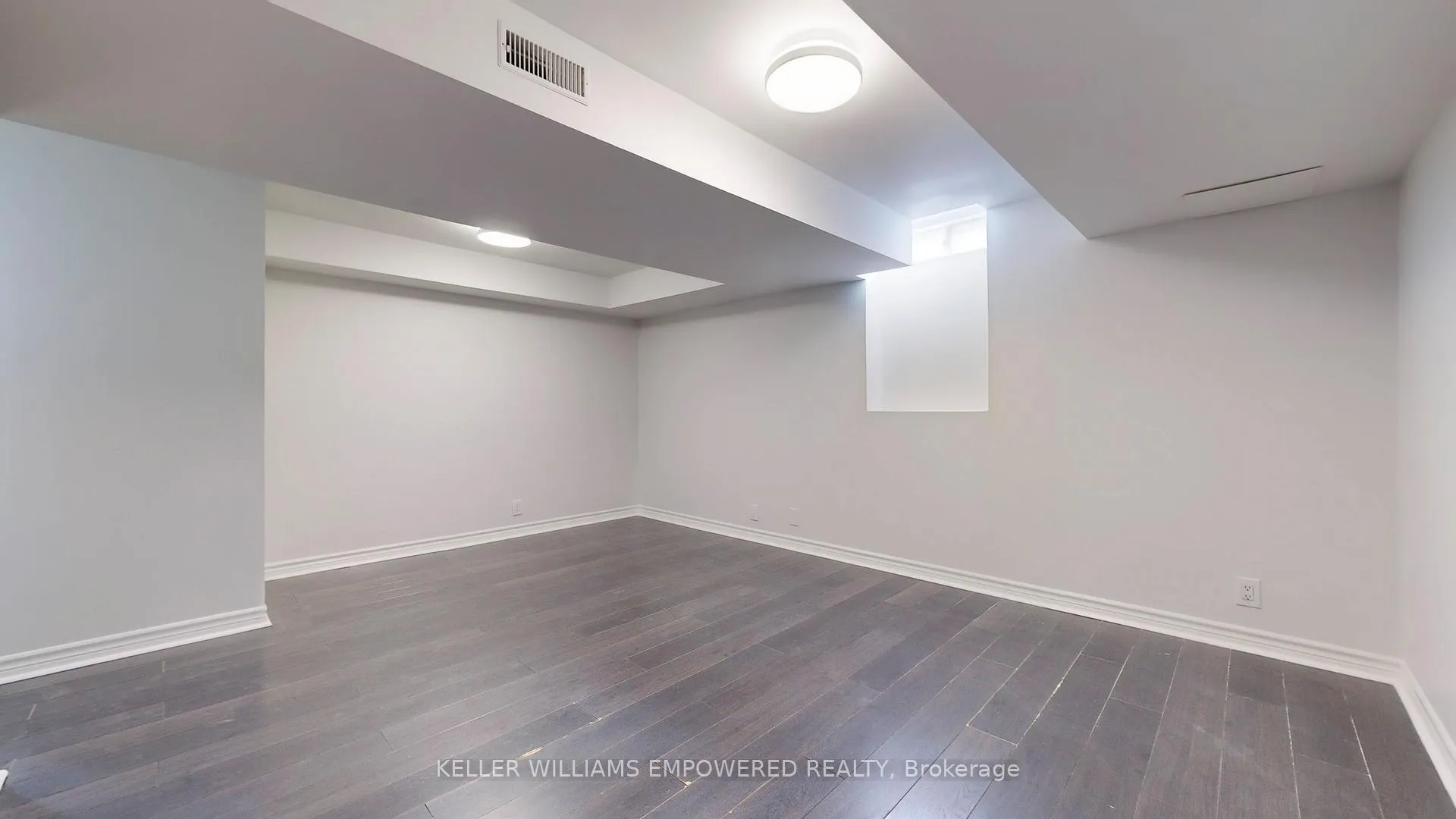 Photo 28 of 18 Benjamin Hood Crescent, Vaughan, Patterson — HOMEH