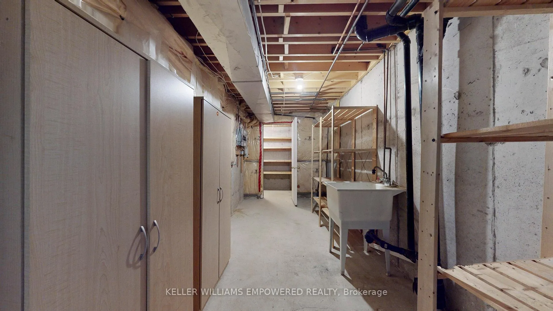 Photo 30 of 18 Benjamin Hood Crescent, Vaughan, Patterson — HOMEH
