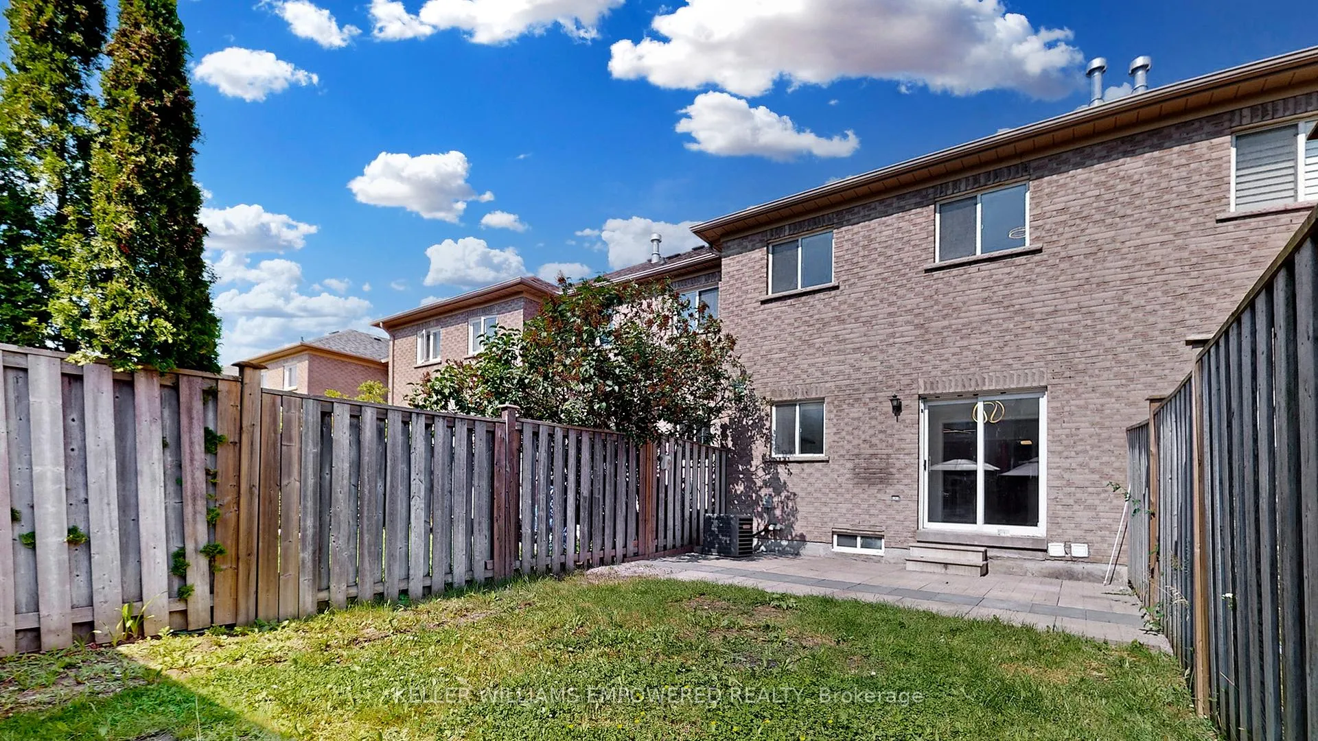 Photo 33 of 18 Benjamin Hood Crescent, Vaughan, Patterson — HOMEH