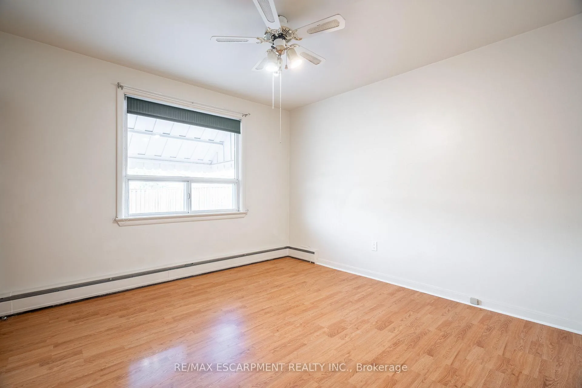 Photo 15 of 543 Tate Avenue, Hamilton, Parkview — HOMEH