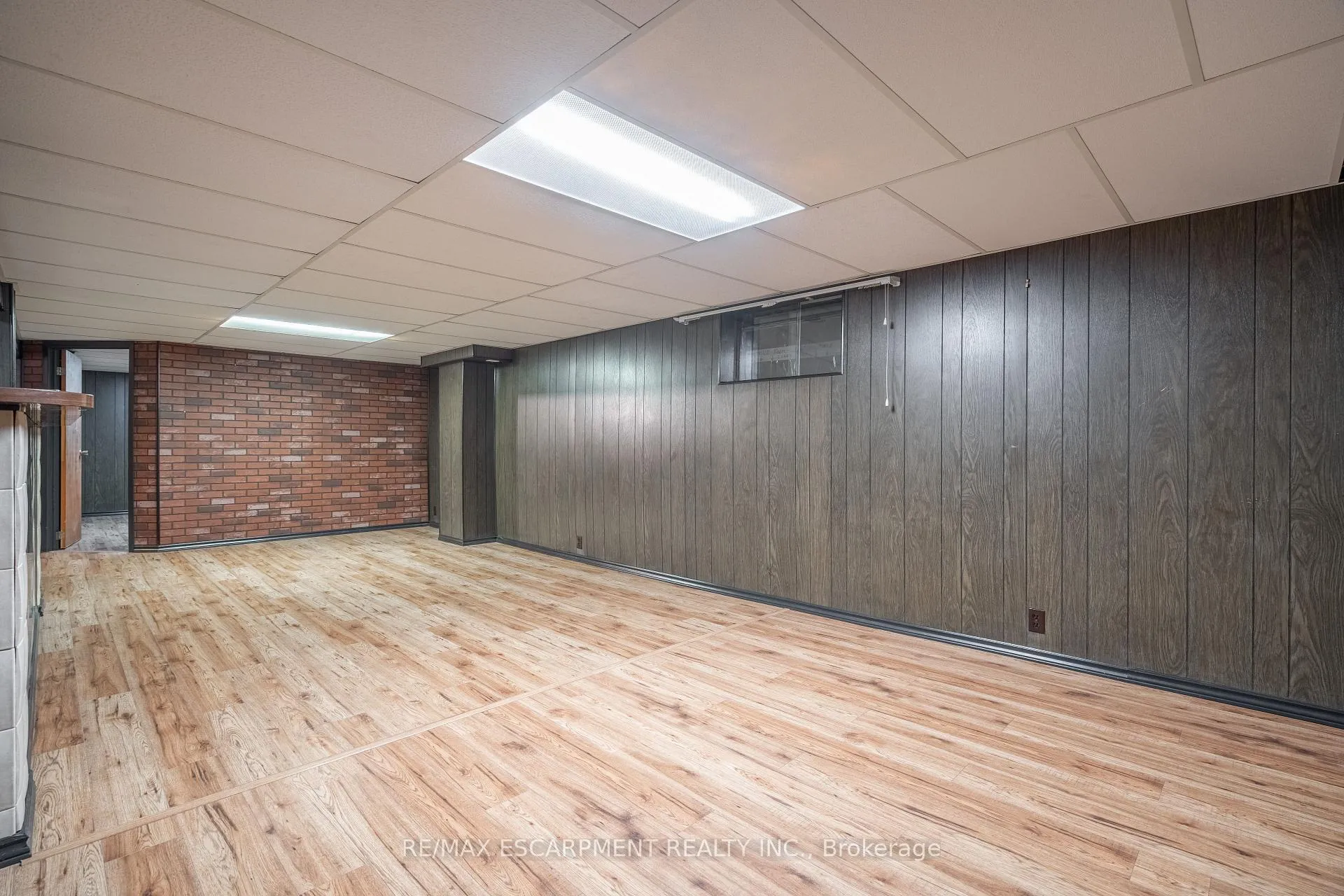 Photo 19 of 543 Tate Avenue, Hamilton, Parkview — HOMEH