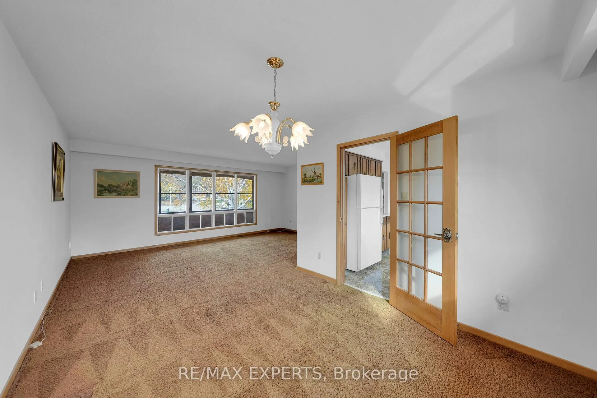 Photo 15 of 120 Hesp Drive, Caledon, Bolton West — HOMEH