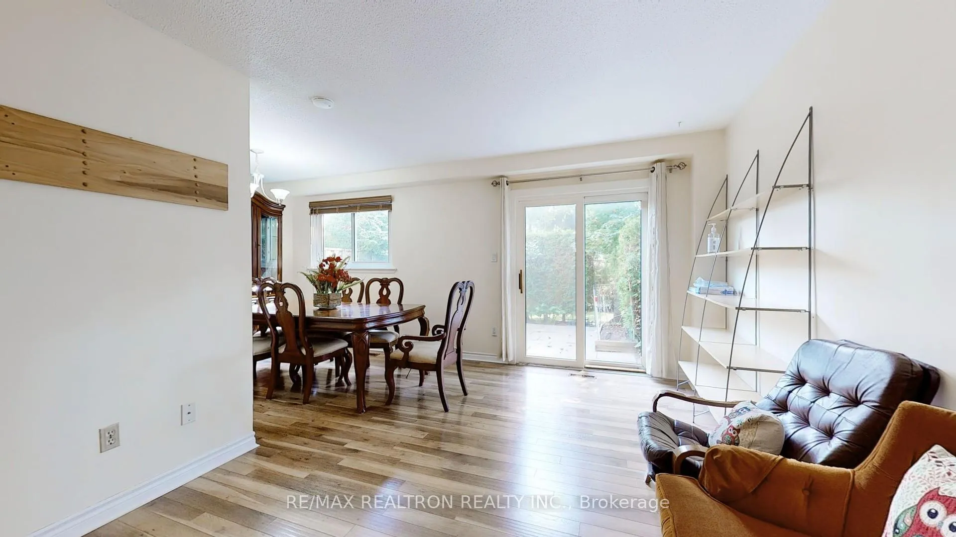 Photo 5 of Unit 27, 51 Paulander Drive, Kitchener — HOMEH