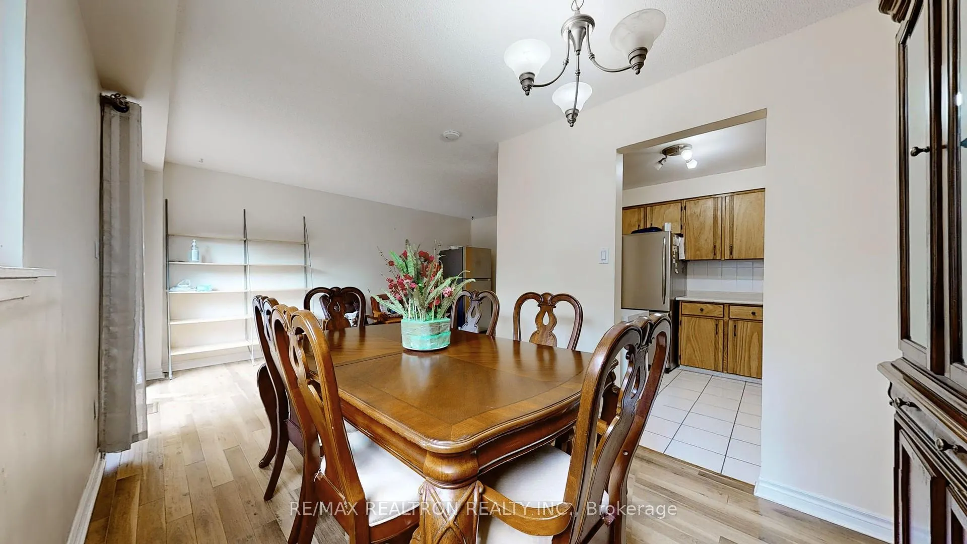 Photo 9 of Unit 27, 51 Paulander Drive, Kitchener — HOMEH