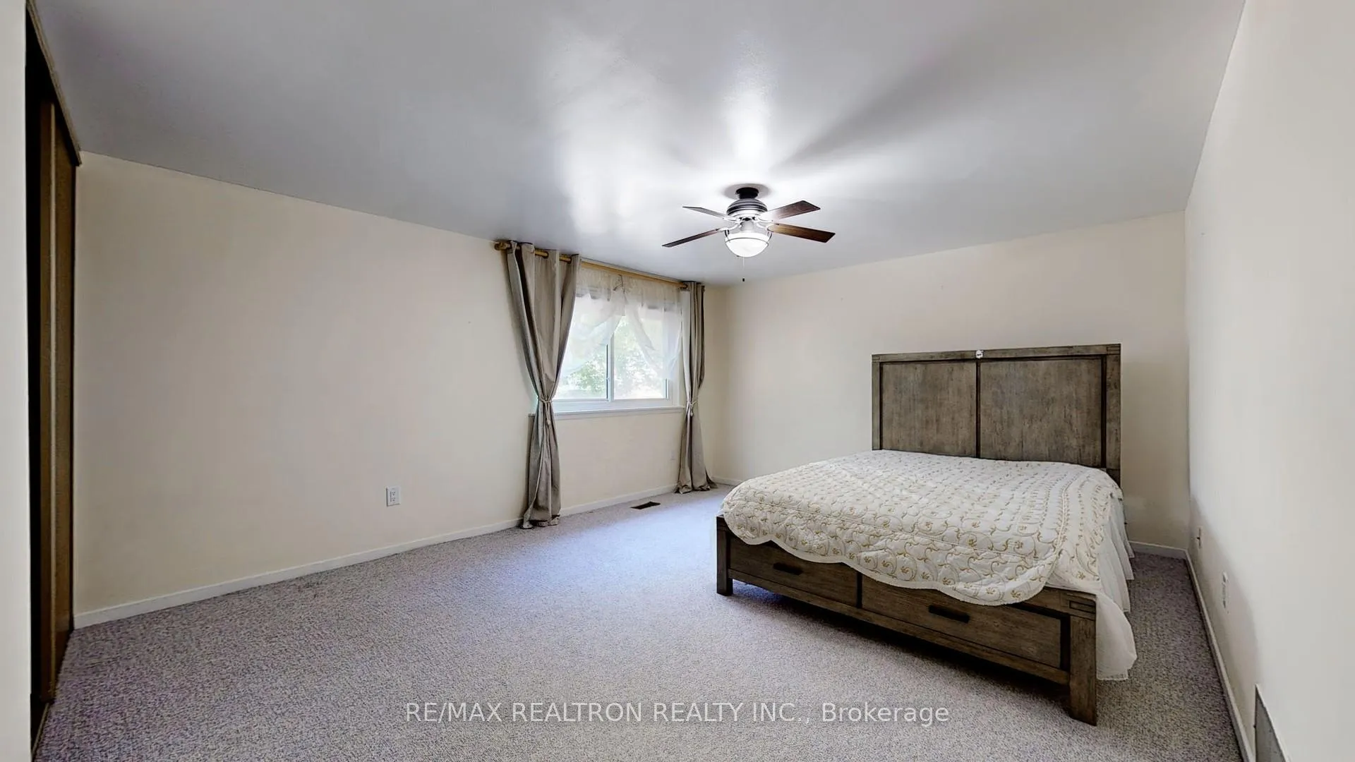 Photo 17 of Unit 27, 51 Paulander Drive, Kitchener — HOMEH