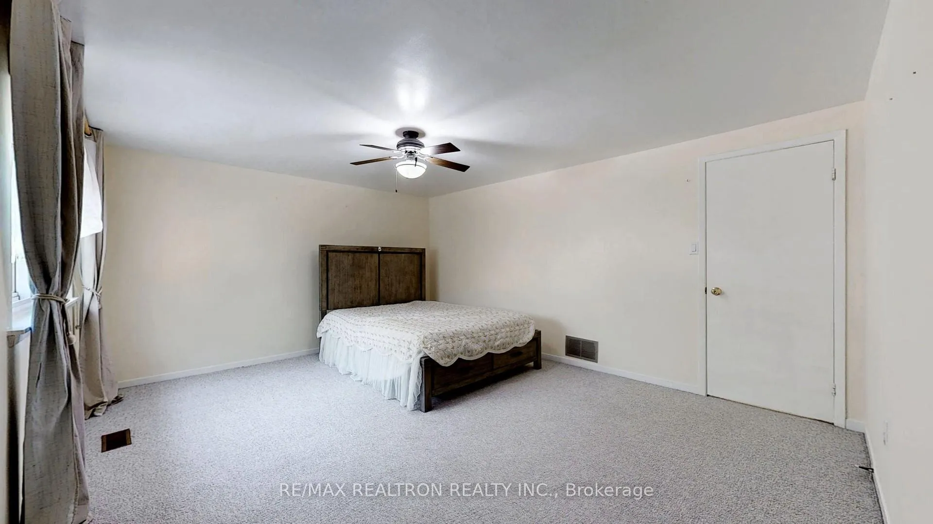 Photo 18 of Unit 27, 51 Paulander Drive, Kitchener — HOMEH
