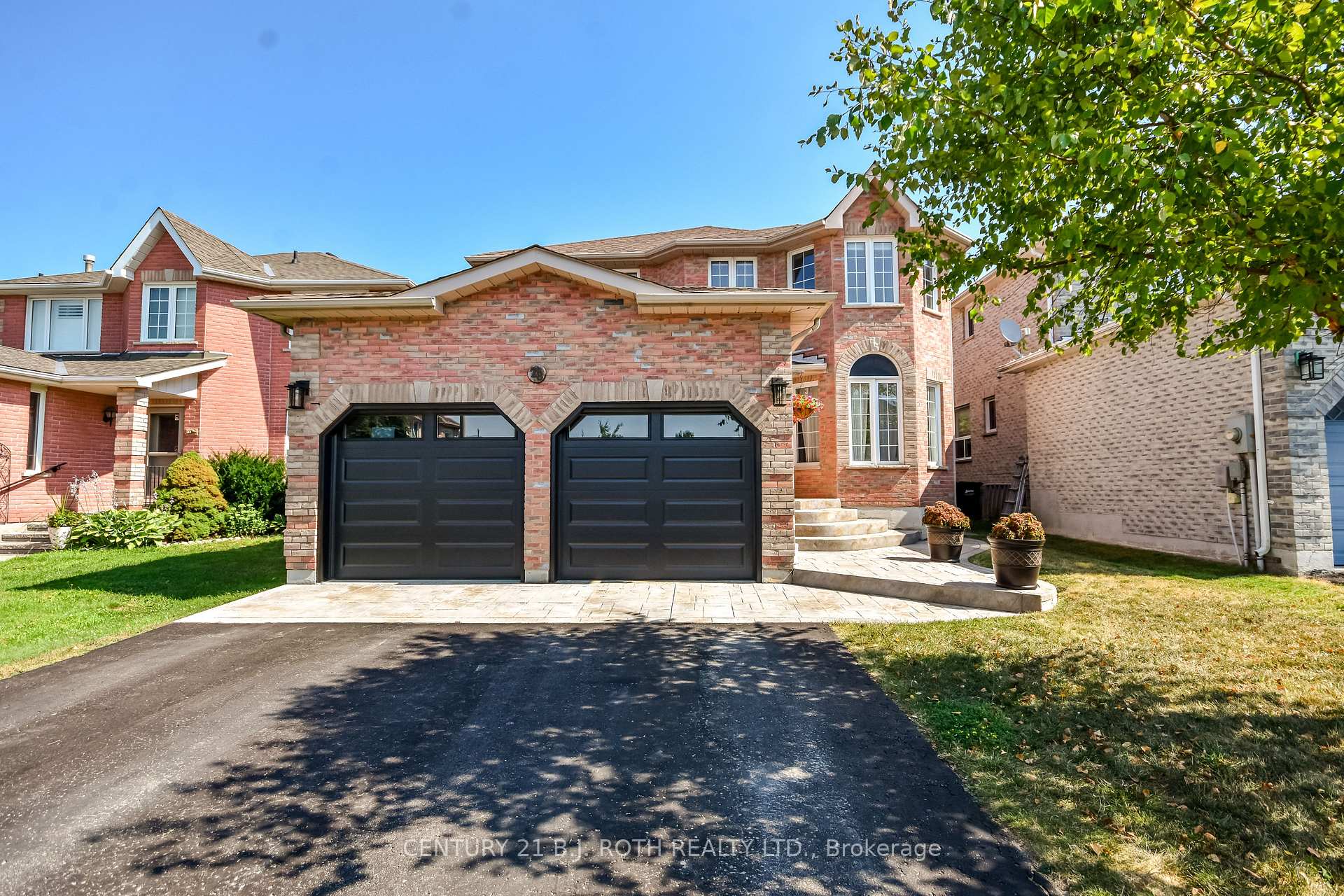 Front of 28 Shaina Court