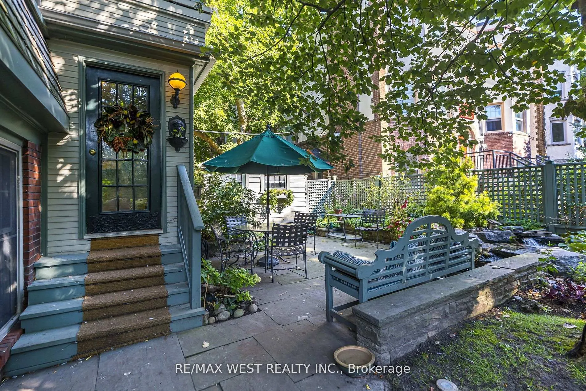 Photo 38 of 9 A&B Humewood Drive, Toronto, Humewood-Cedarvale — HOMEH