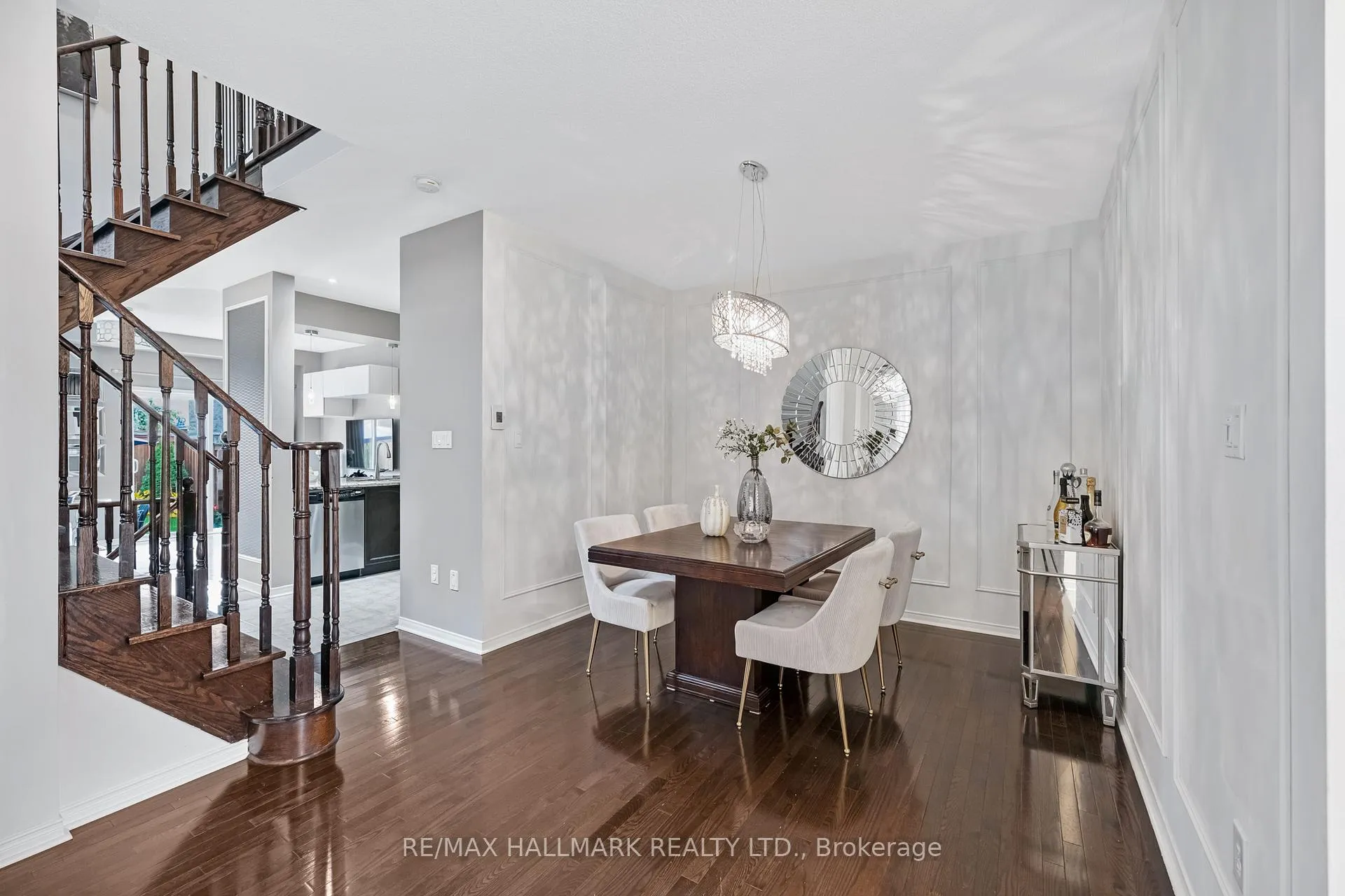 Photo 5 of 67 Boticelli Way, Vaughan, Vellore Village — HOMEH