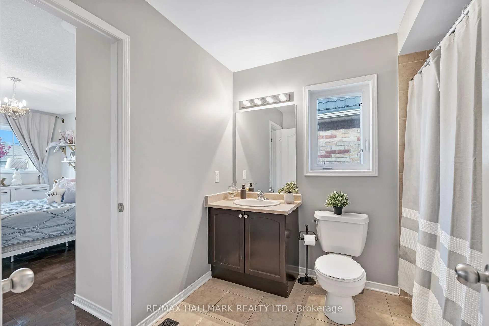 Photo 28 of 67 Boticelli Way, Vaughan, Vellore Village — HOMEH