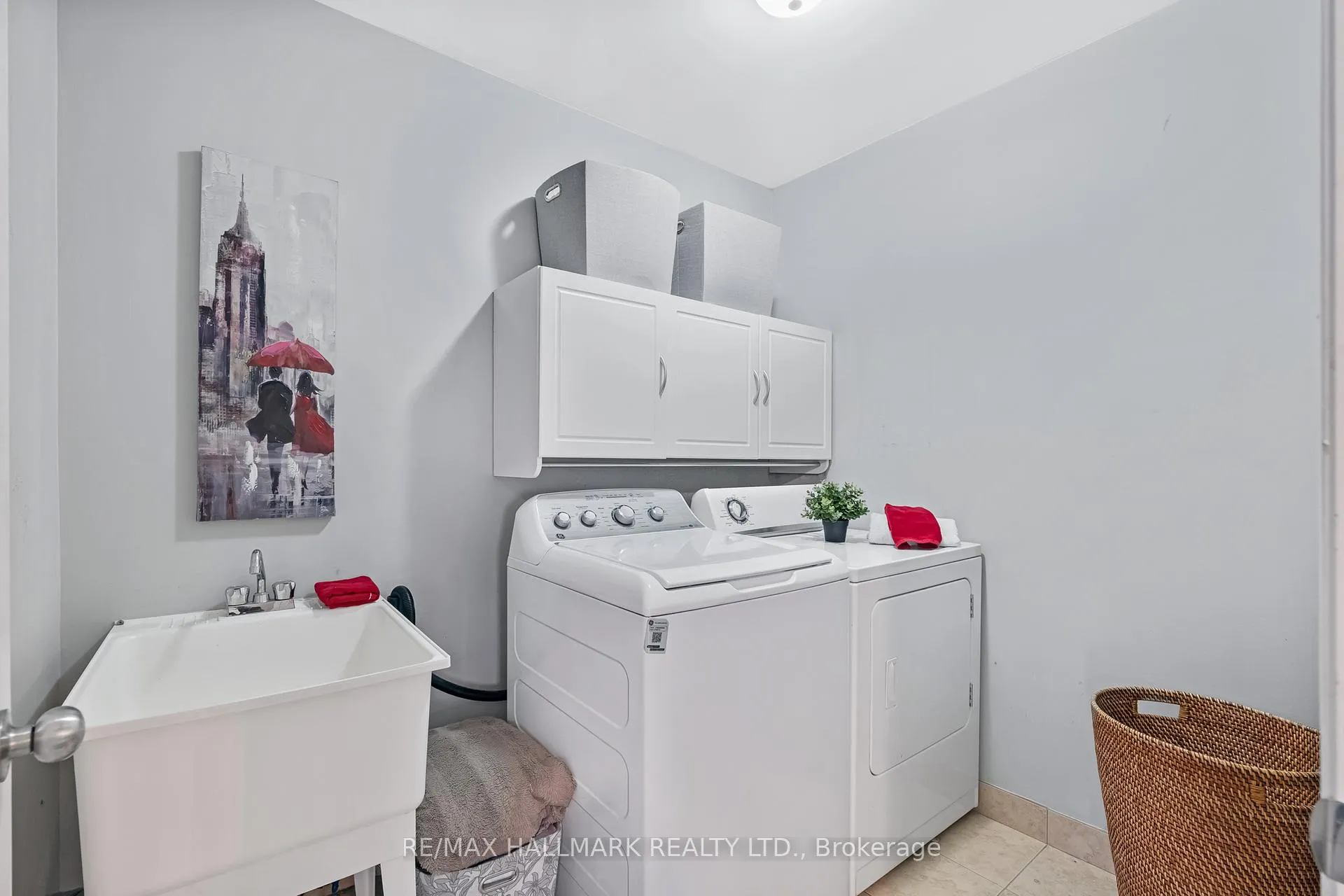 Photo 31 of 67 Boticelli Way, Vaughan, Vellore Village — HOMEH