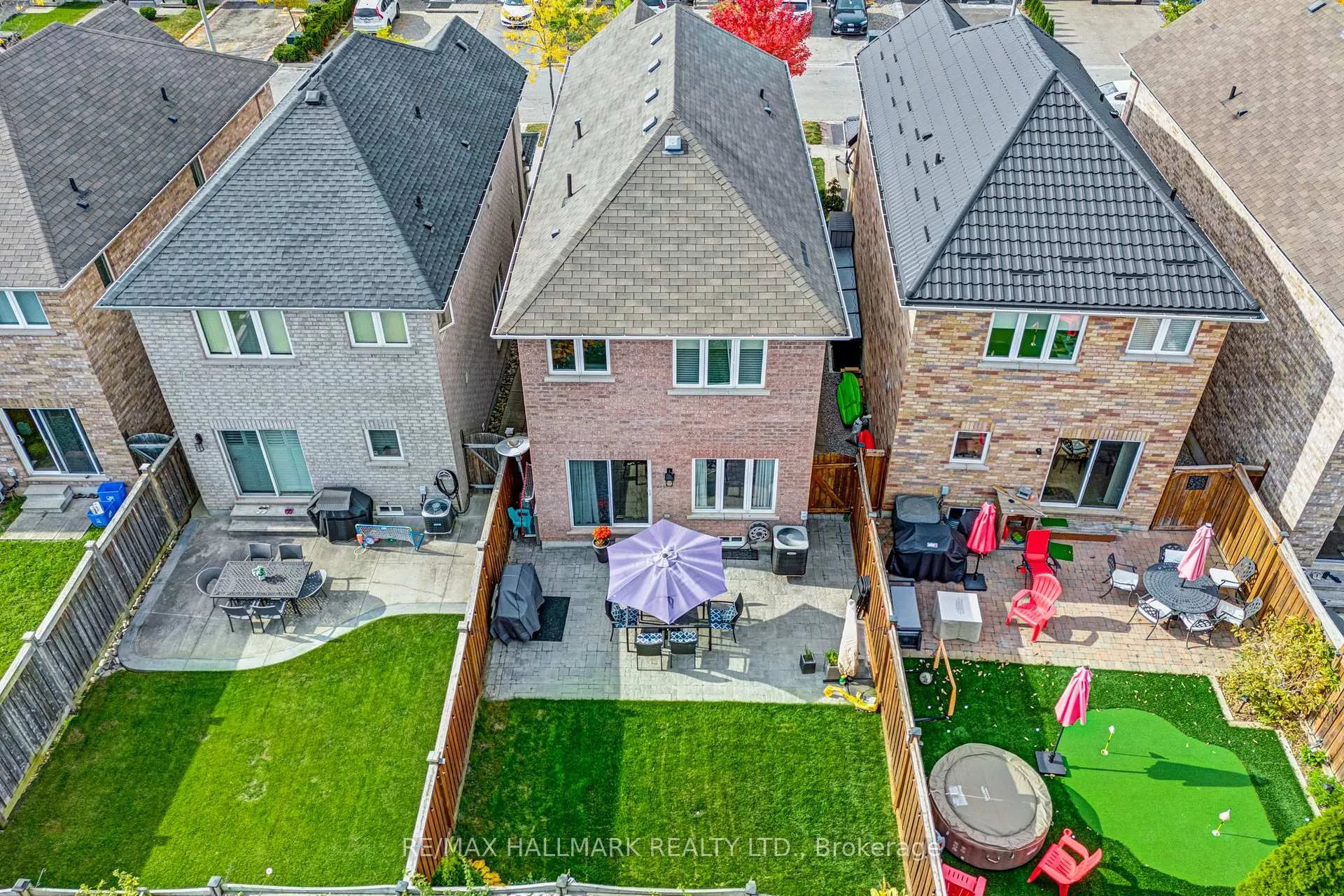 Photo 39 of 67 Boticelli Way, Vaughan, Vellore Village — HOMEH