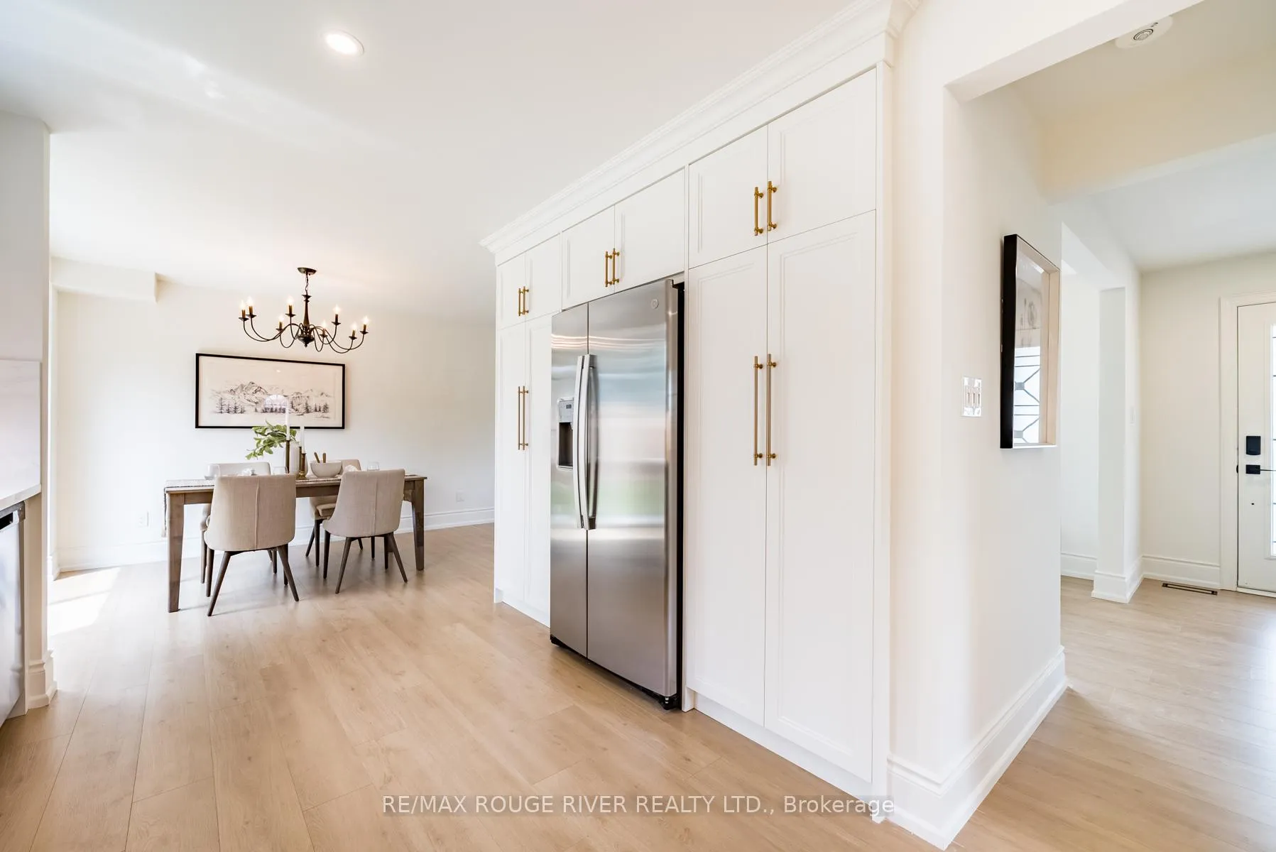 Photo 15 of 364 Holcan Avenue, Oshawa, O'Neill — HOMEH
