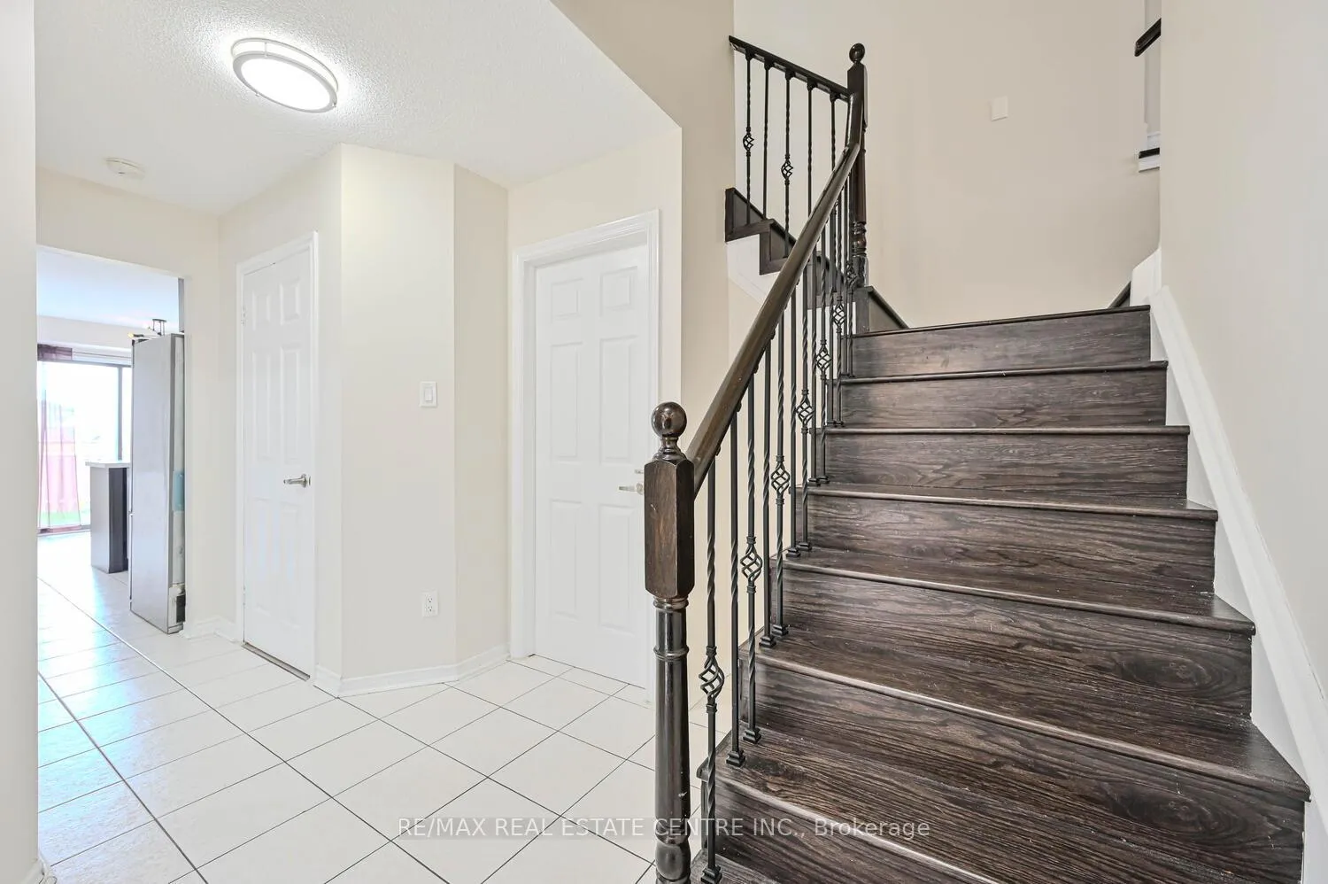 Photo 22 of 10 Stalbridge Avenue, Brampton, Fletcher's Creek South — HOMEH