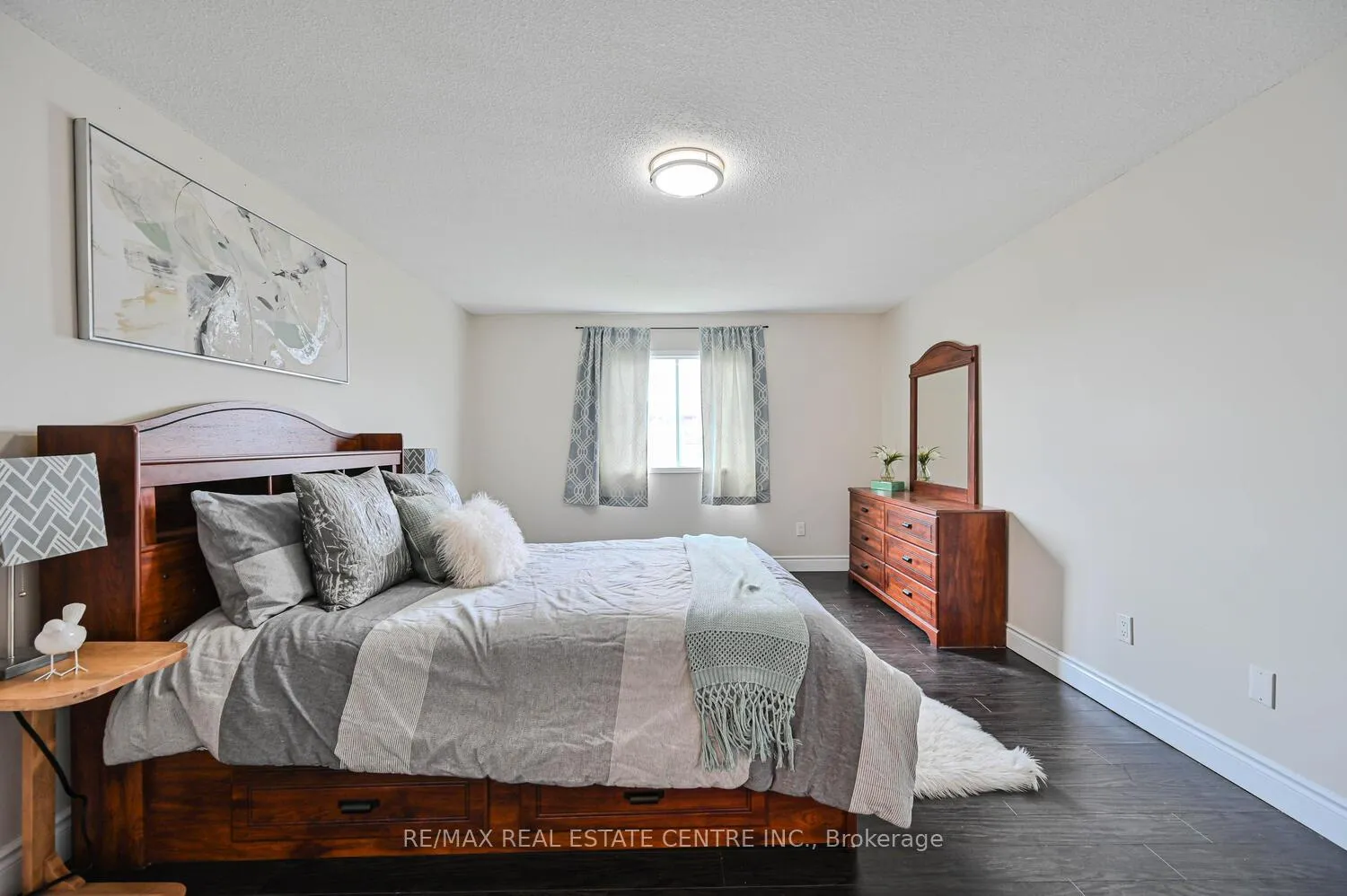 Photo 24 of 10 Stalbridge Avenue, Brampton, Fletcher's Creek South — HOMEH