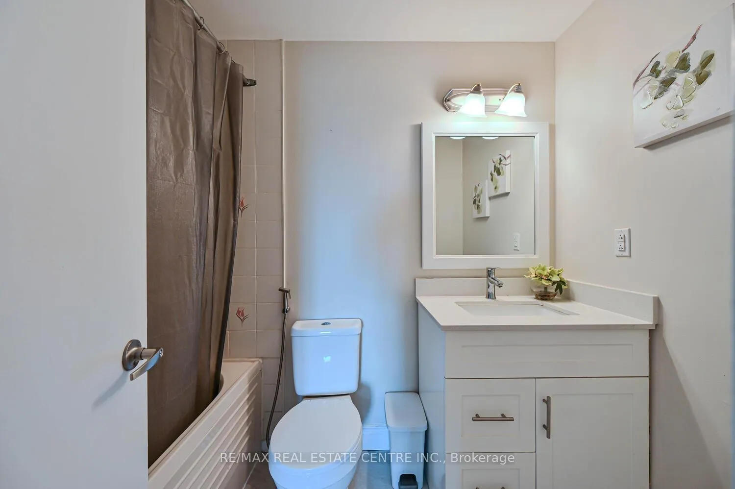 Photo 26 of 10 Stalbridge Avenue, Brampton, Fletcher's Creek South — HOMEH