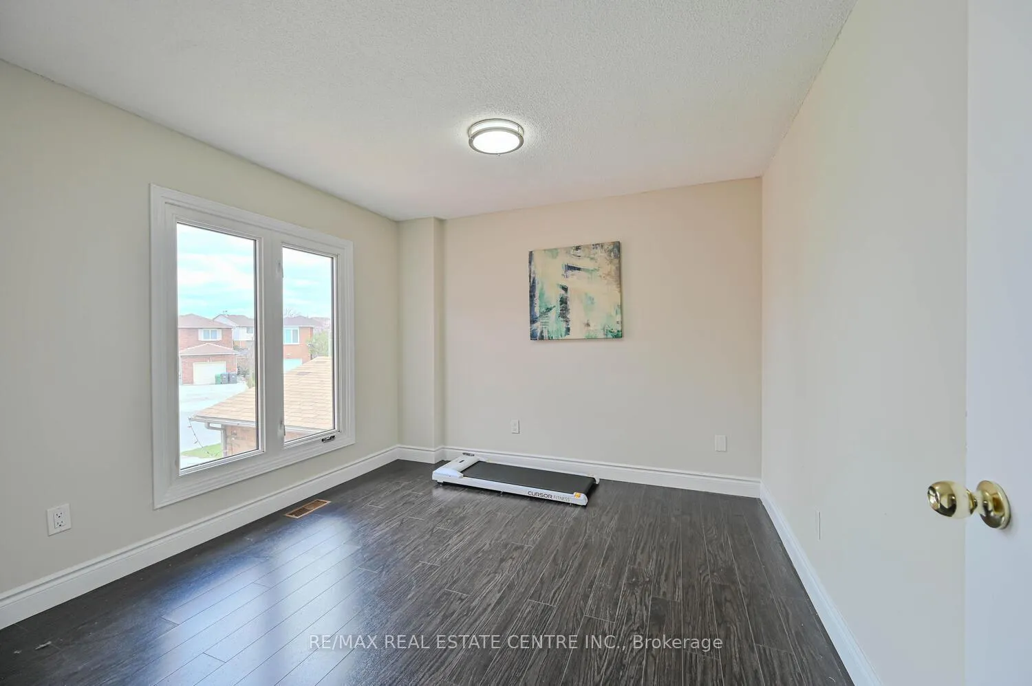 Photo 32 of 10 Stalbridge Avenue, Brampton, Fletcher's Creek South — HOMEH