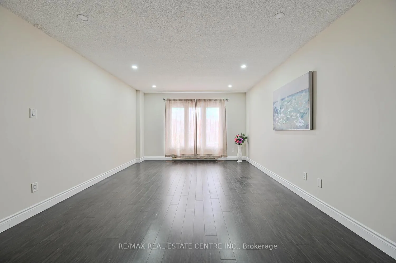 Photo 37 of 10 Stalbridge Avenue, Brampton, Fletcher's Creek South — HOMEH