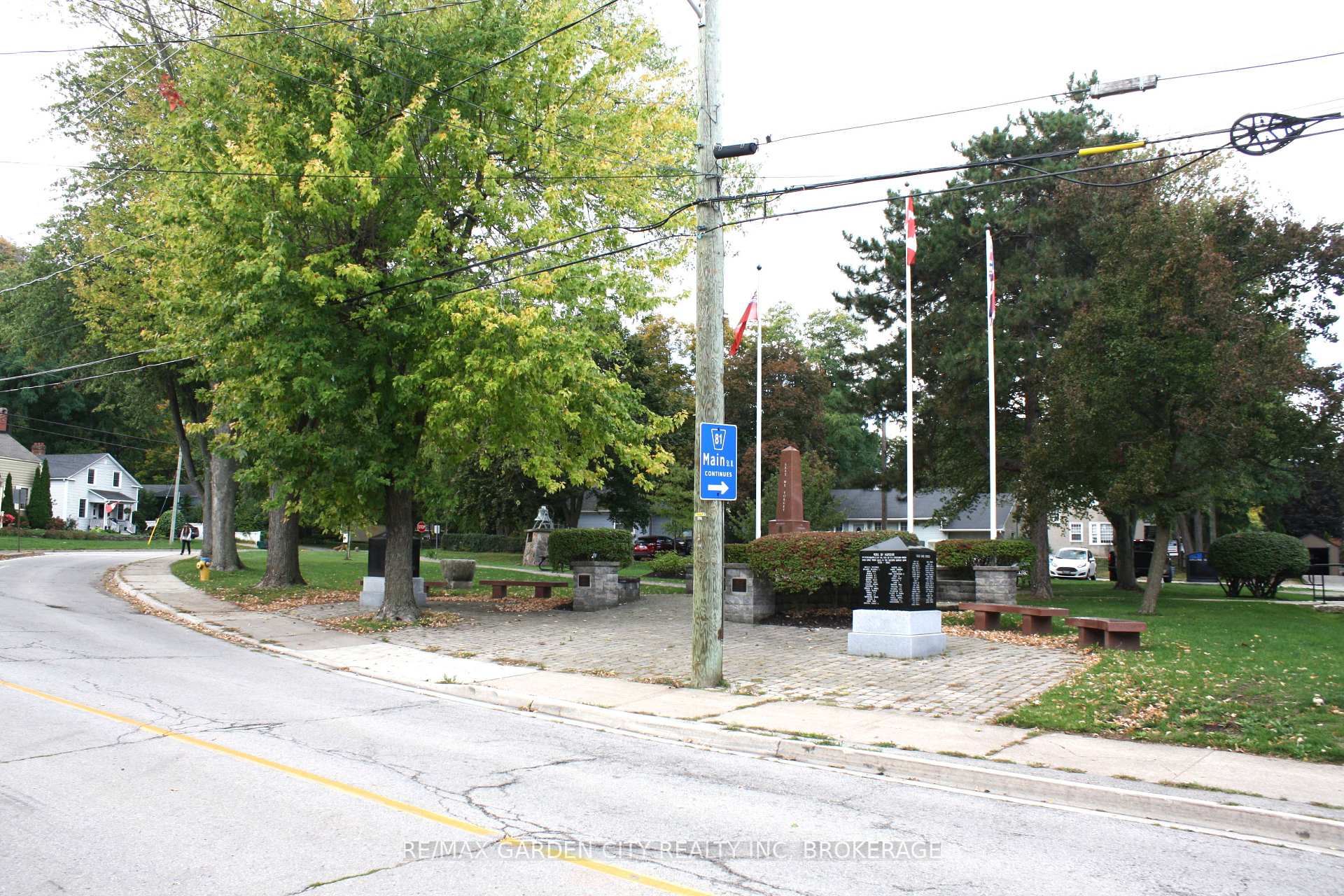 Photo 28 of Unit 119B, 119 Main Street W, Grimsby, Grimsby West — HOMEH