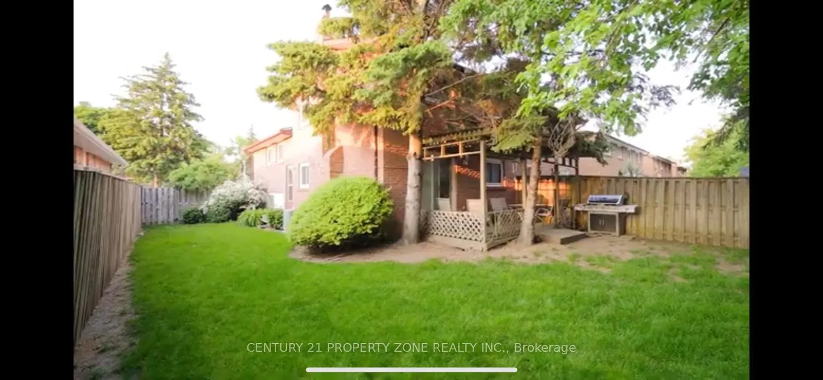 Photo 24 of 57 Davenport Crescent, Brampton, Southgate — HOMEH