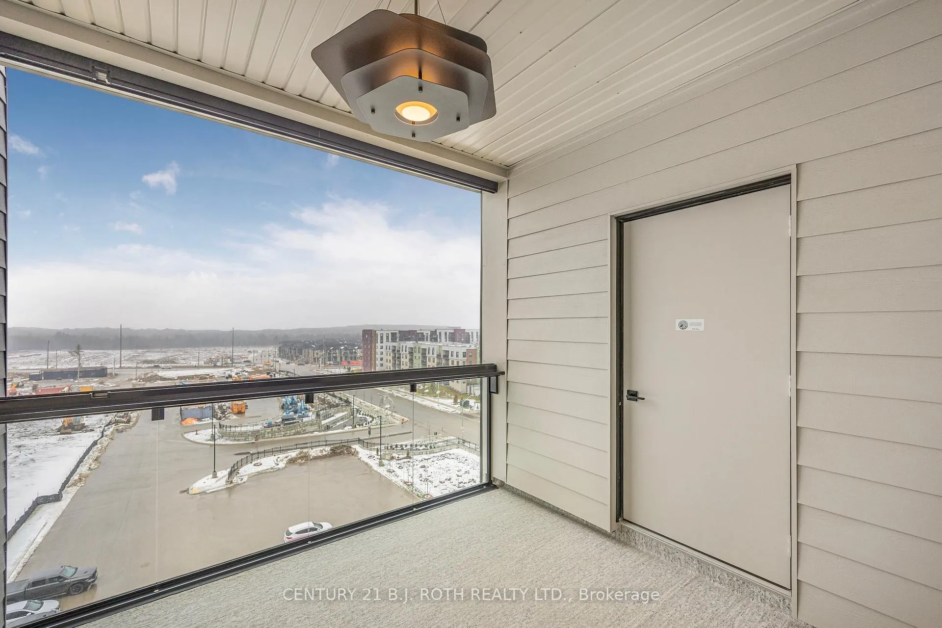 Photo 14 of Unit 613, 15 kneeshaw Drive, Barrie, Rural Barrie Southeast — HOMEH