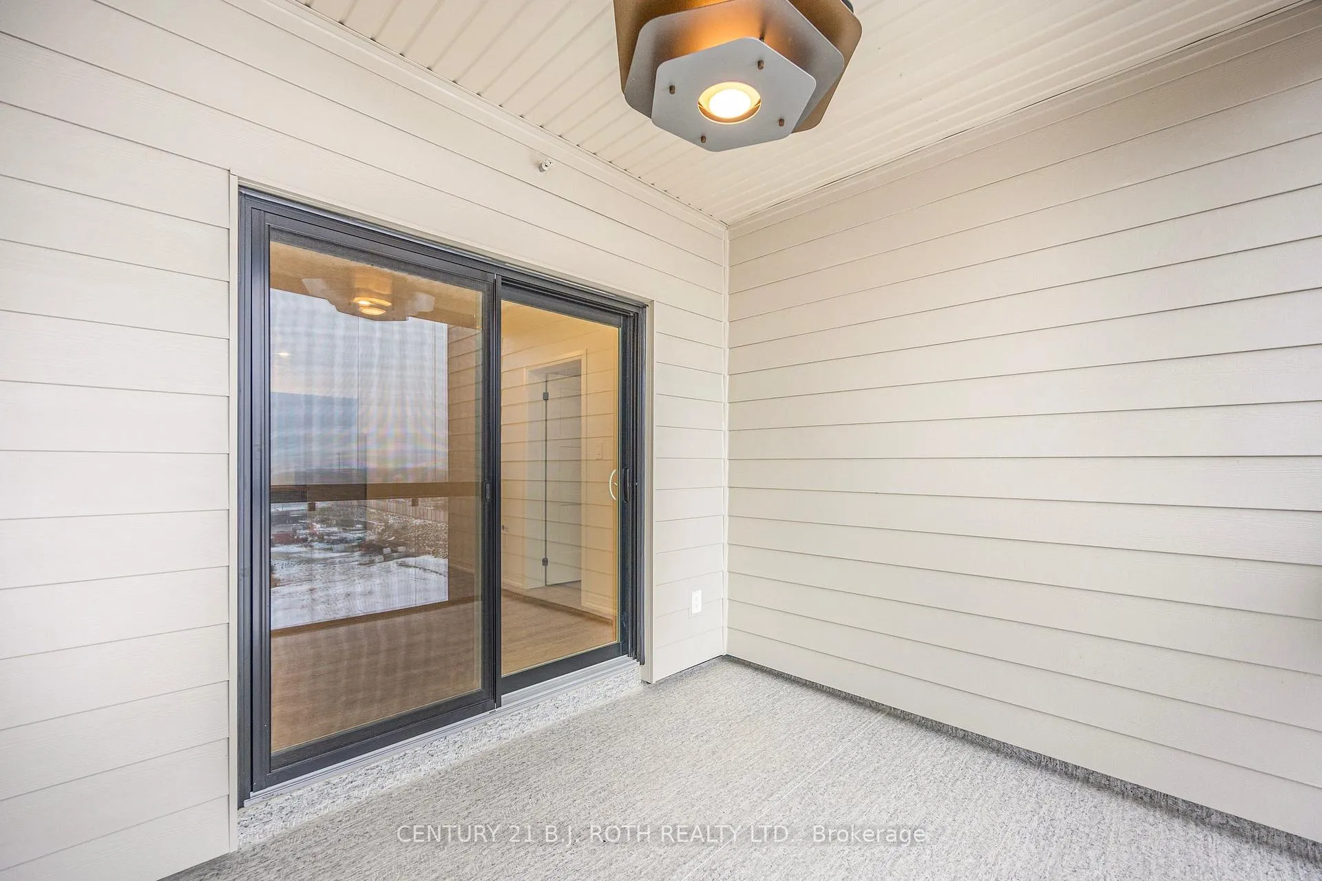 Photo 16 of Unit 613, 15 kneeshaw Drive, Barrie, Rural Barrie Southeast — HOMEH