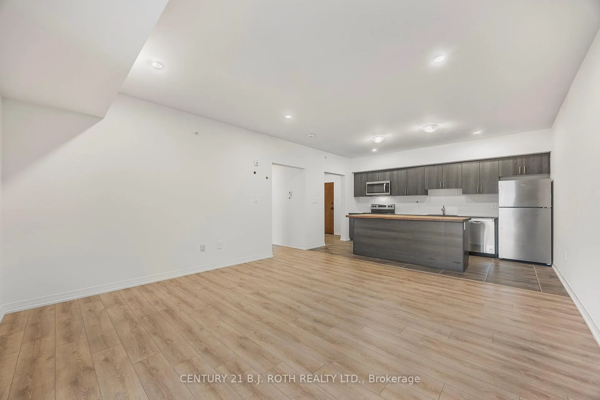 Photo 30 of Unit 613, 15 kneeshaw Drive, Barrie, Rural Barrie Southeast — HOMEH