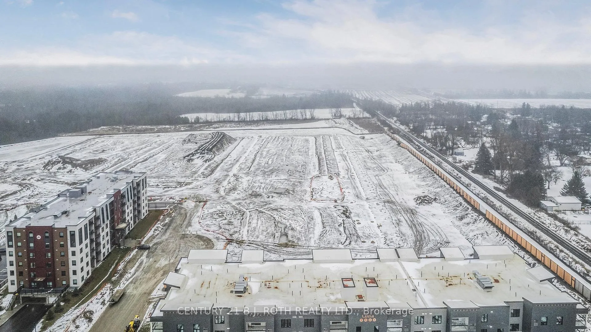 Photo 35 of Unit 613, 15 kneeshaw Drive, Barrie, Rural Barrie Southeast — HOMEH