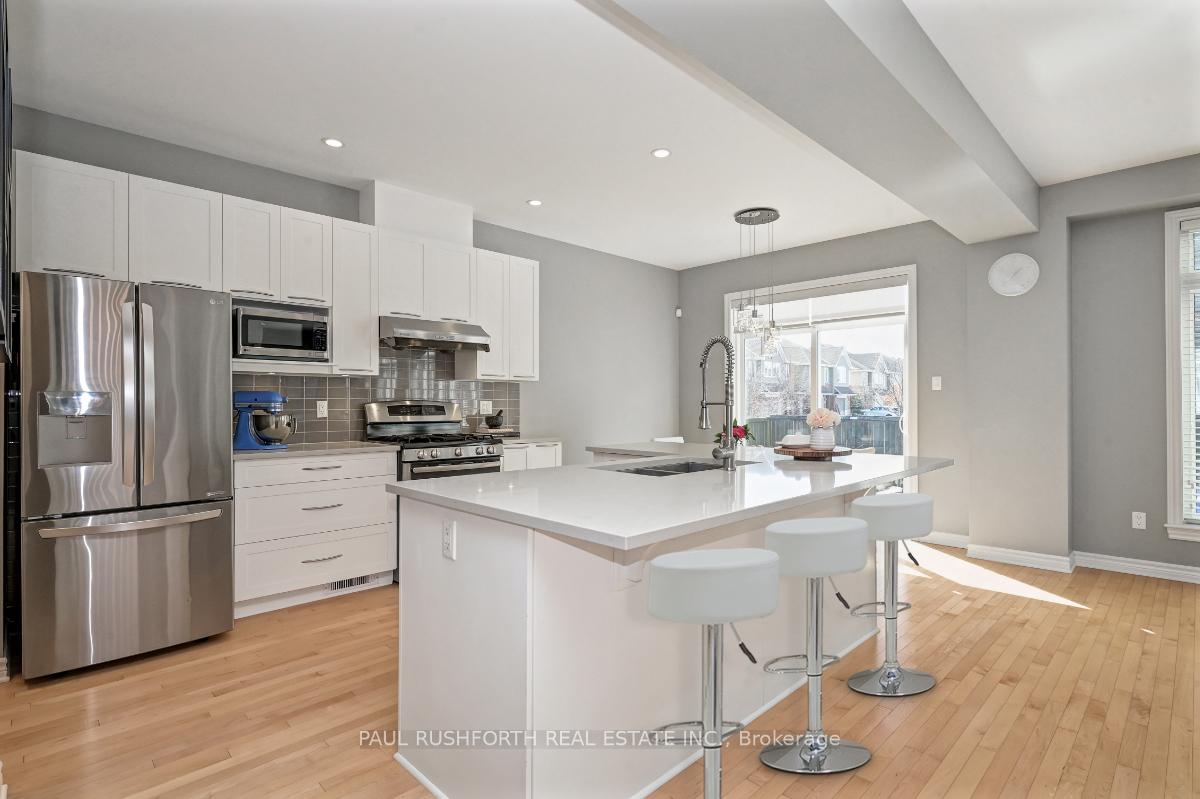 Photo 11 of 717 Willowmere Way, Ottawa, Blossom Park/Kemp Park/Findlay Creek — HOMEH