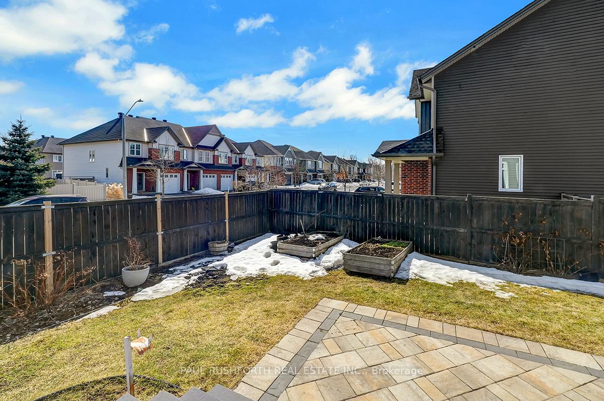 Photo 33 of 717 Willowmere Way, Ottawa, Blossom Park/Kemp Park/Findlay Creek — HOMEH