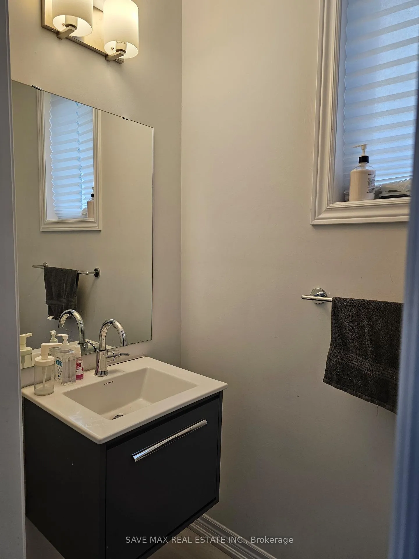 Photo 8 of 1084 Lockie Drive, Oshawa, Kedron — HOMEH