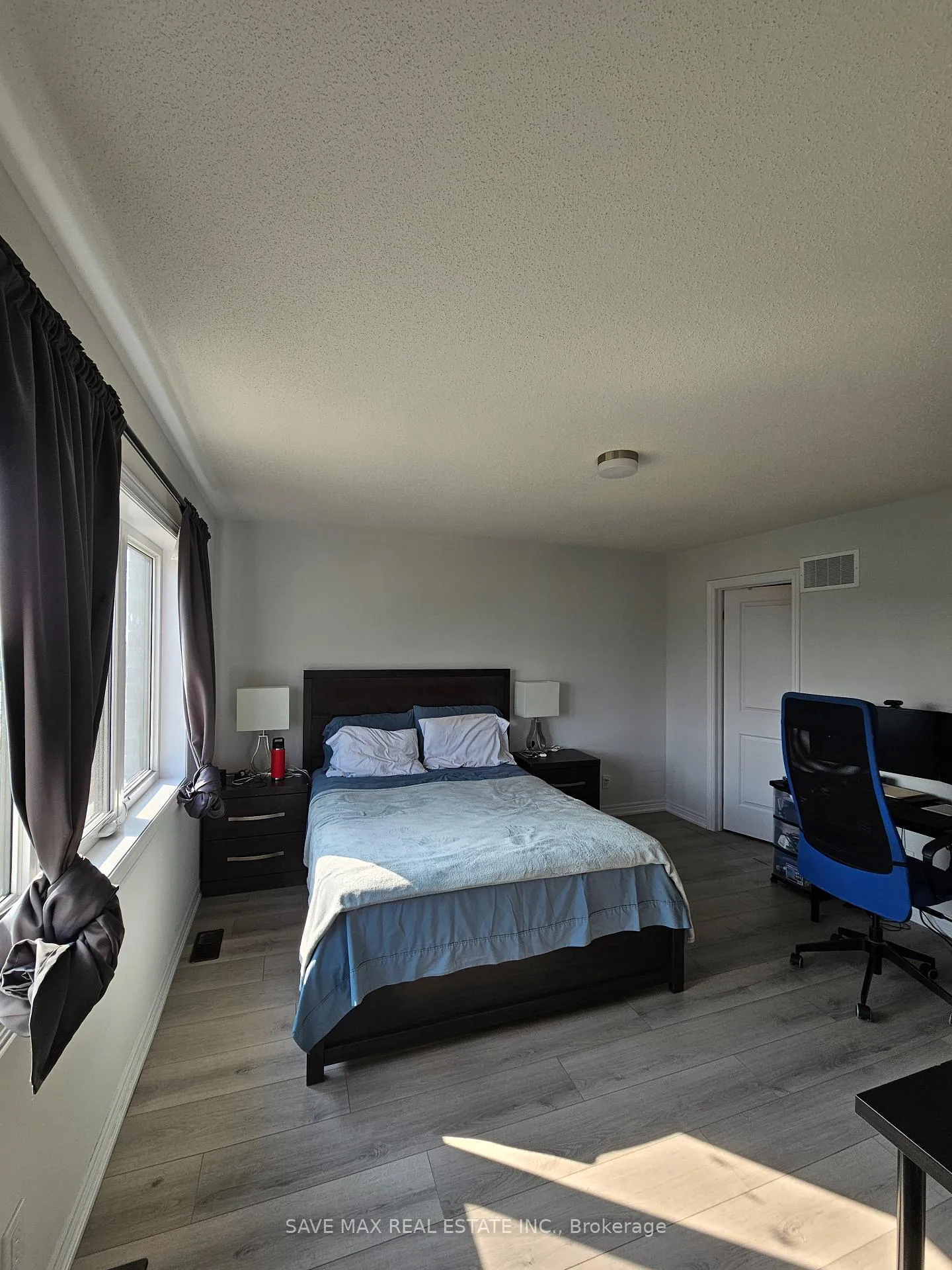 Photo 10 of 1084 Lockie Drive, Oshawa, Kedron — HOMEH