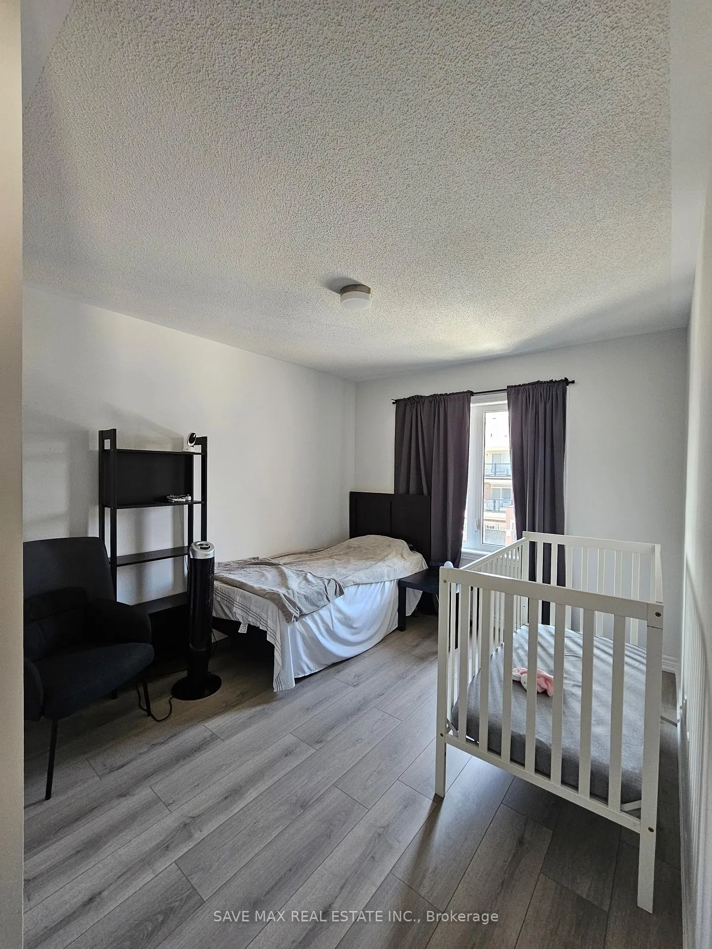 Photo 12 of 1084 Lockie Drive, Oshawa, Kedron — HOMEH