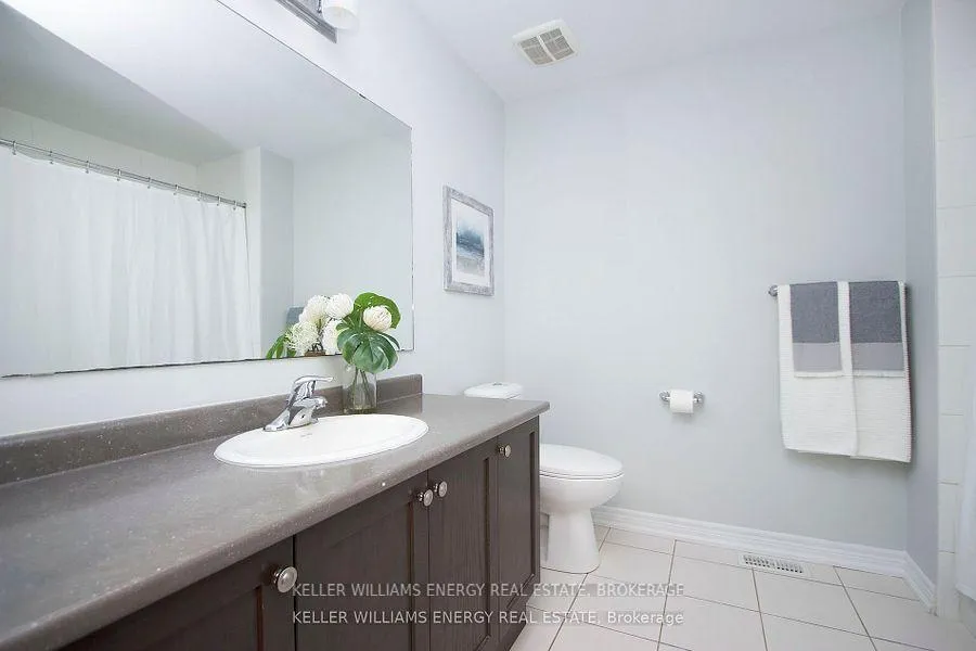 Photo 15 of 156 Iribelle Avenue, Oshawa, Windfields — HOMEH