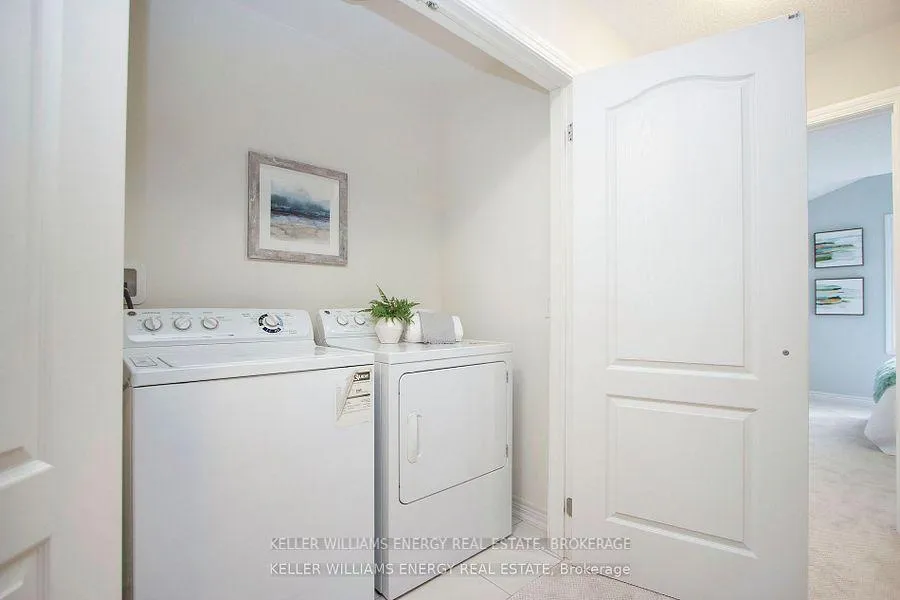 Photo 16 of 156 Iribelle Avenue, Oshawa, Windfields — HOMEH