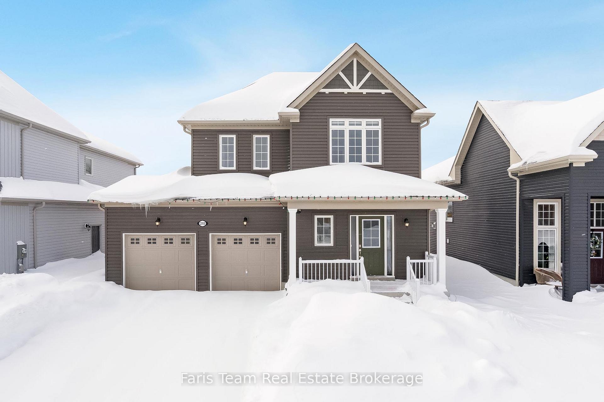 Photo 2 of 210 Springfield Crescent, Clearview, Stayner — HOMEH