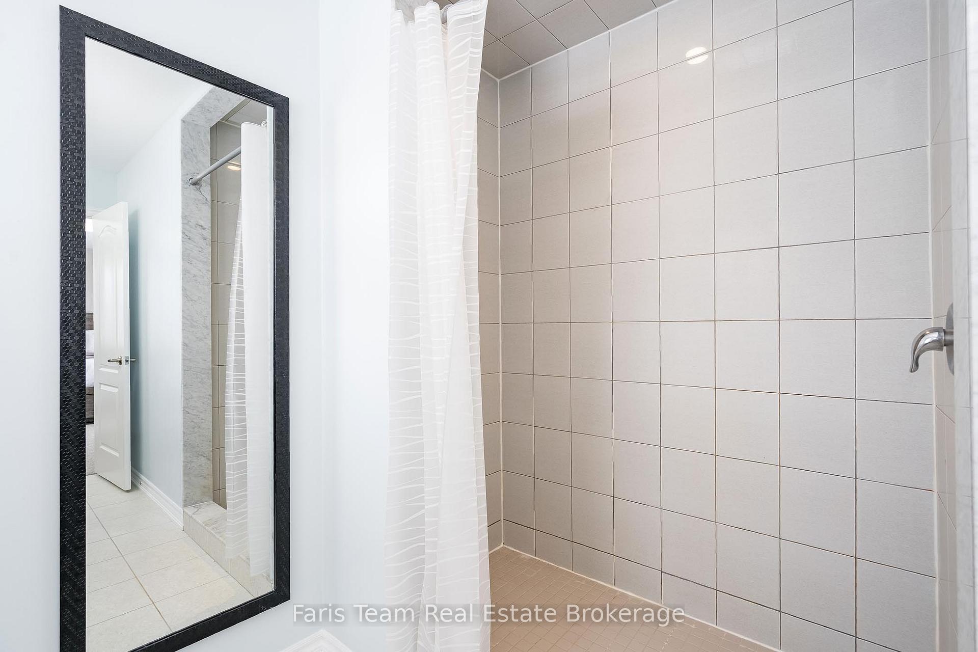 Photo 14 of 210 Springfield Crescent, Clearview, Stayner — HOMEH