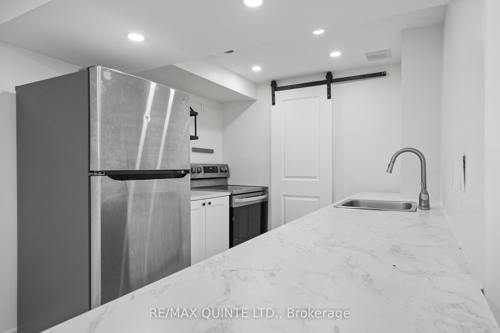 Photo 25 of 74 Hastings Drive, Belleville, Belleville Ward — HOMEH