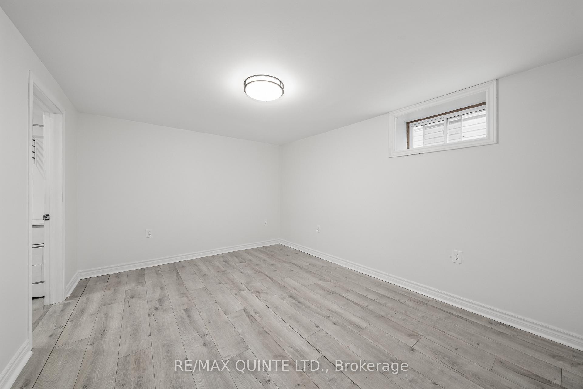 Photo 28 of 74 Hastings Drive, Belleville, Belleville Ward — HOMEH