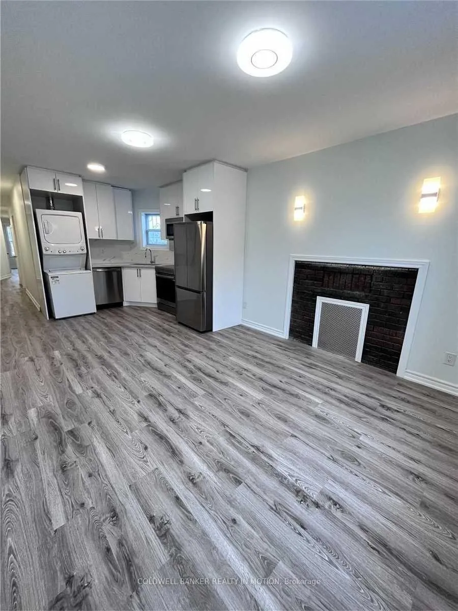 Photo 3 of 299 Ottawa Street N, Hamilton, Crown Point — HOMEH