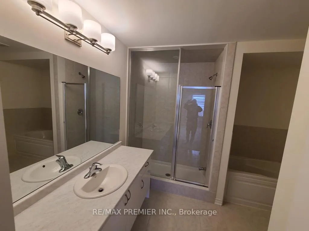 Photo 7 of 25 George Brier Drive E, Brant, Paris — HOMEH