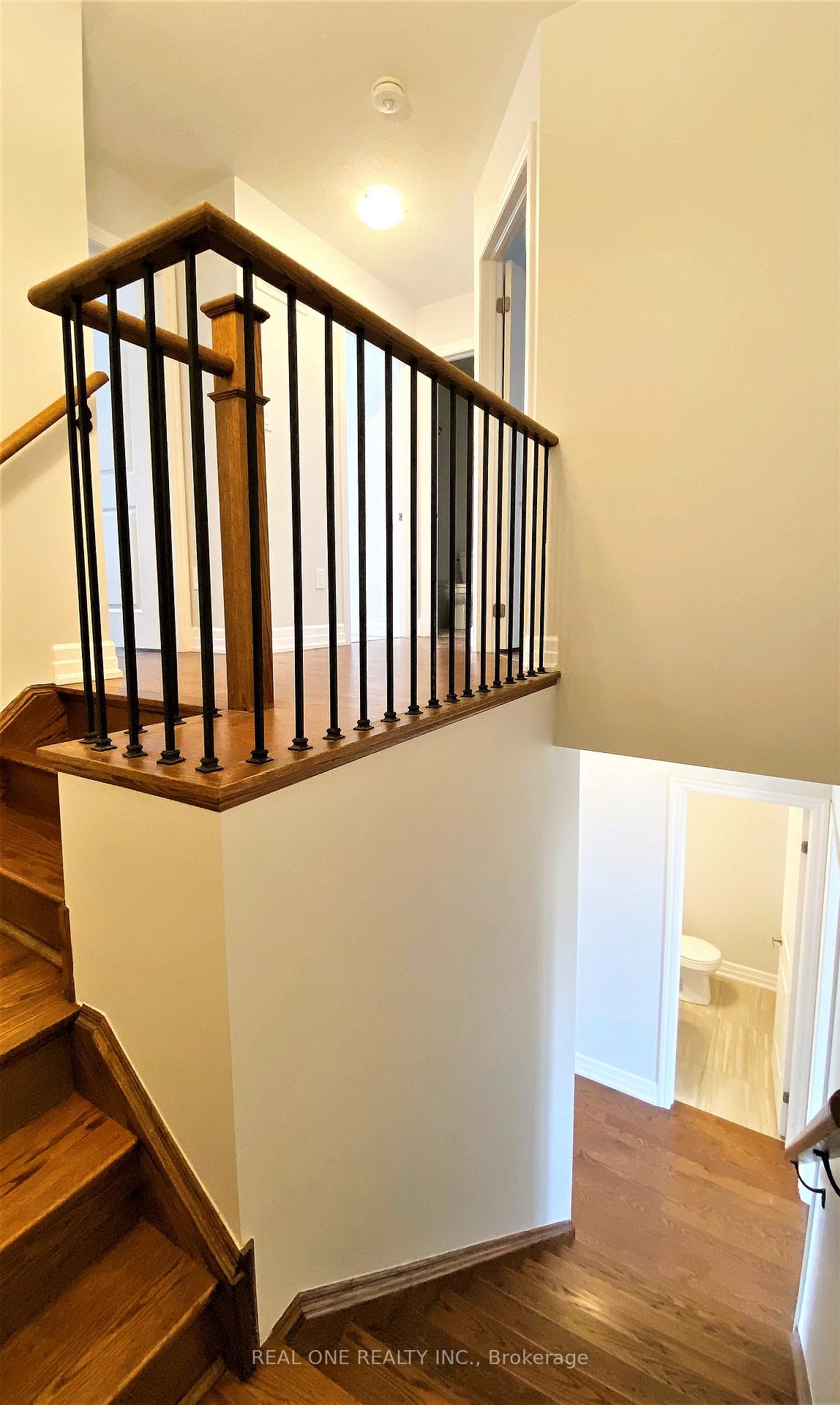 Photo 7 of 64 Kingknoll Crescent, Georgina, Keswick South — HOMEH