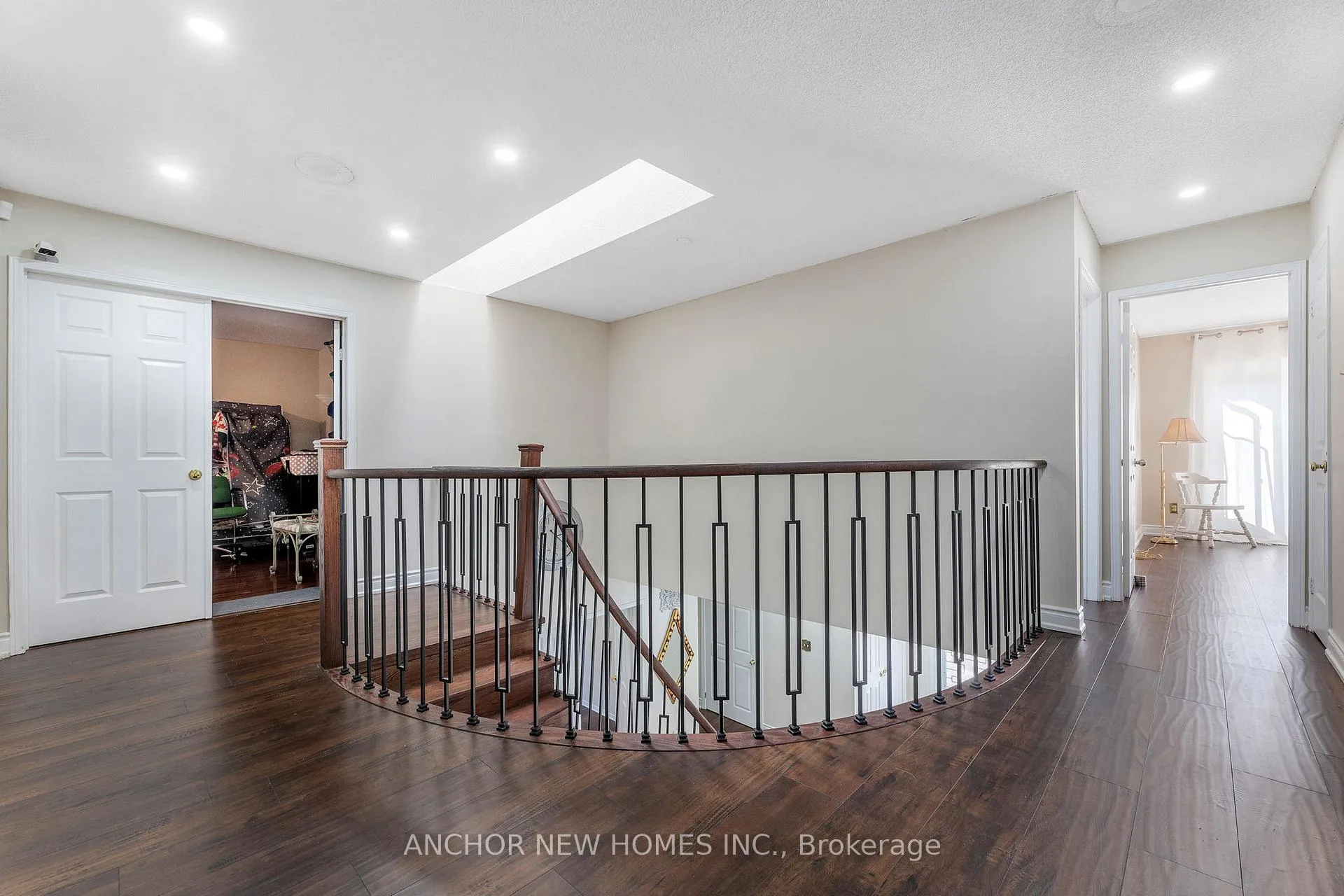 Photo 17 of 52 Settler Court, Brampton, Heart Lake West — HOMEH