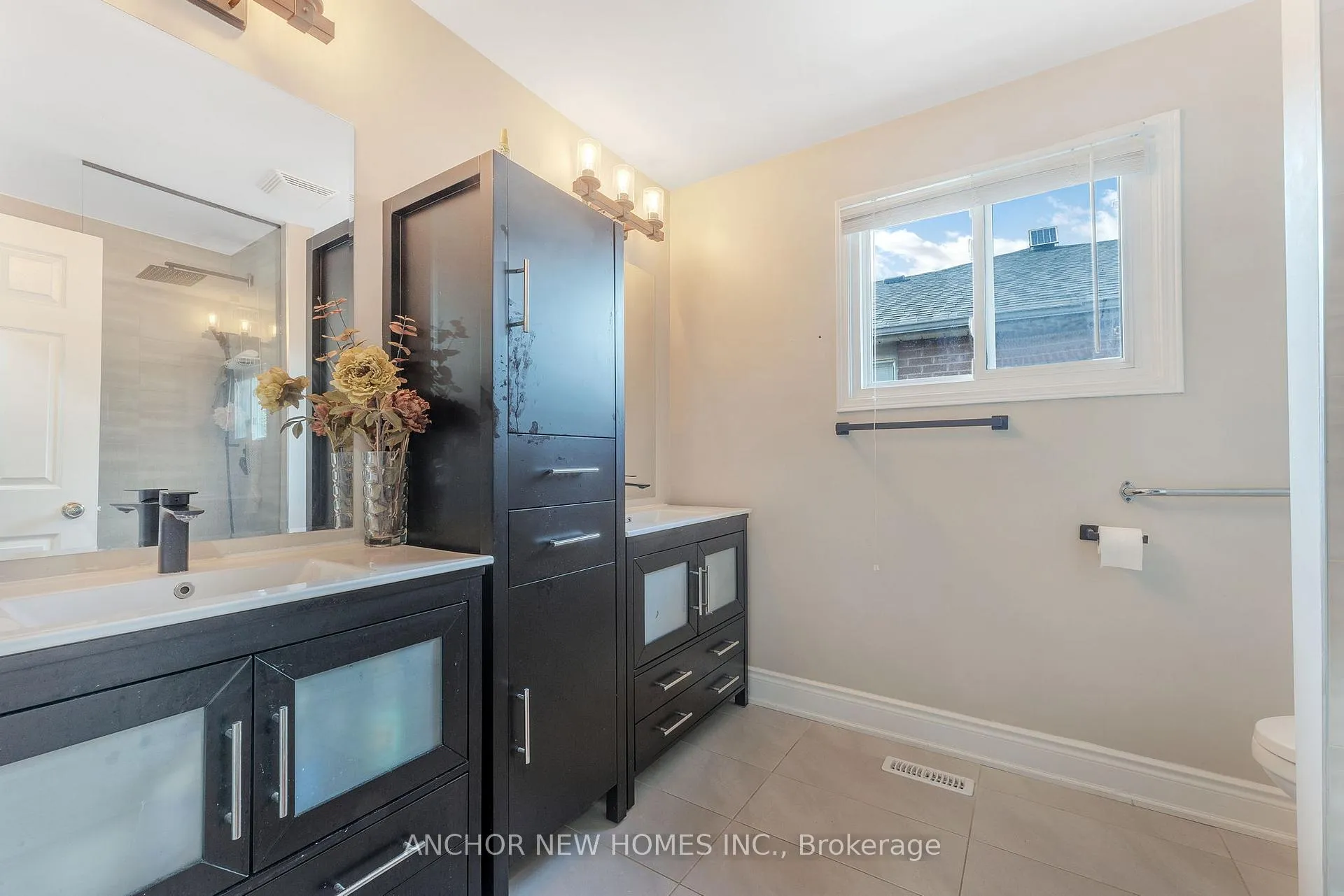 Photo 18 of 52 Settler Court, Brampton, Heart Lake West — HOMEH