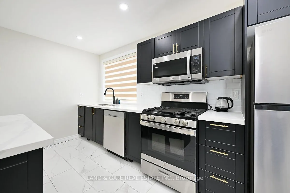 Photo 8 of 400 Limeridge Road W, Hamilton, Rolston — HOMEH