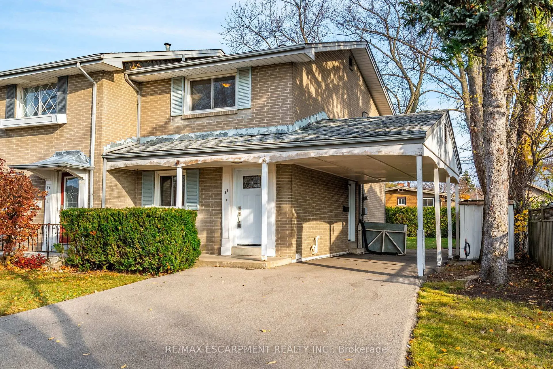 Photo 2 of 47 Bobolink Road, Hamilton, Bruleville — HOMEH