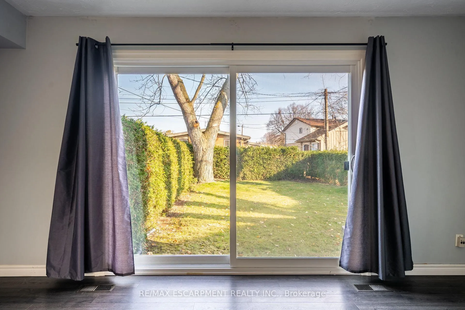 Photo 15 of 47 Bobolink Road, Hamilton, Bruleville — HOMEH