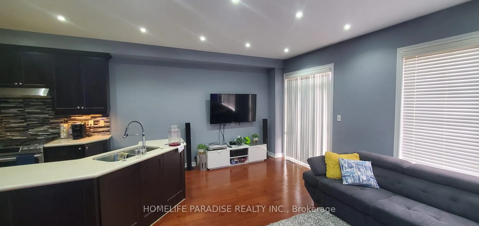 Photo 7 of 76 Goodsway Trail, Brampton, Northwest Brampton — HOMEH