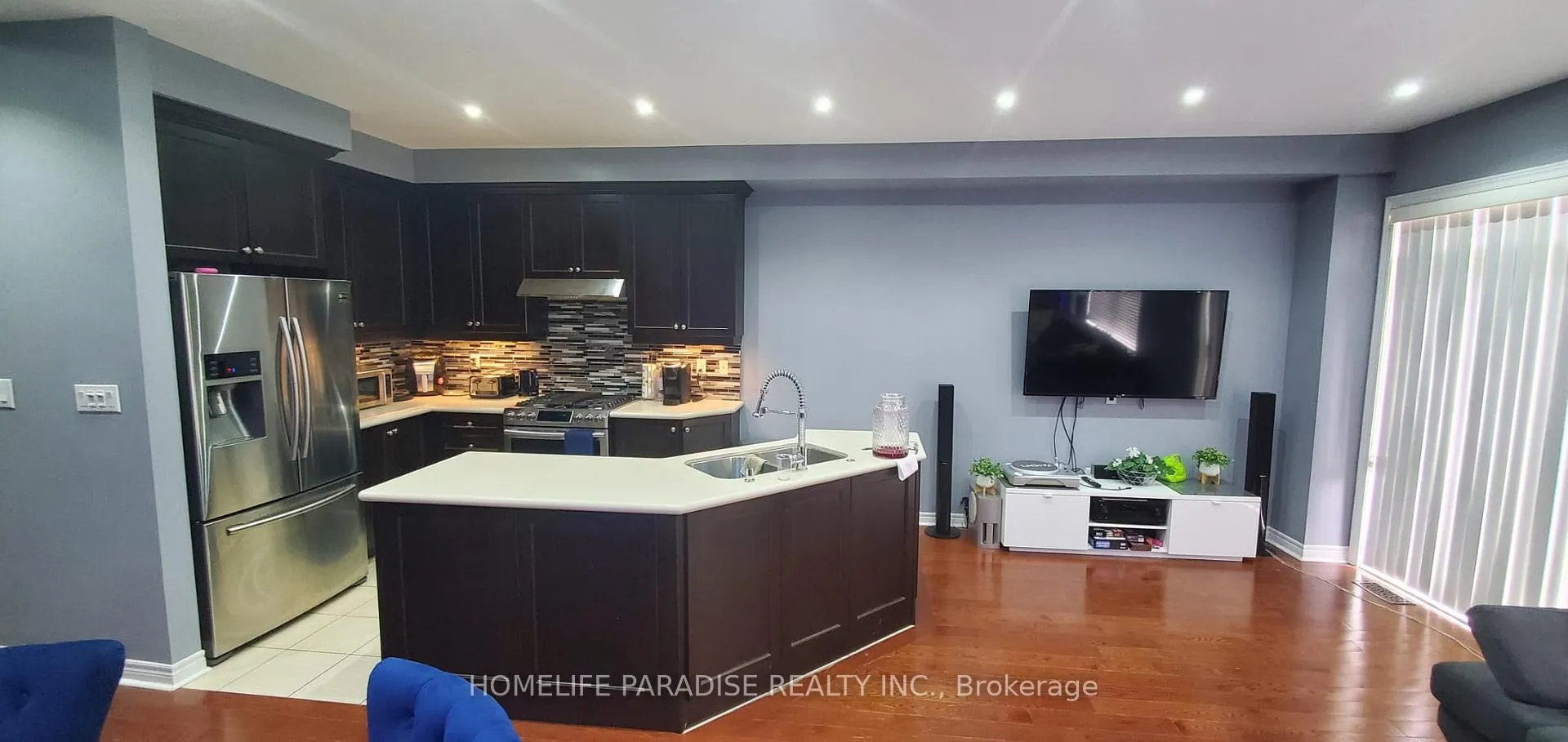 Photo 9 of 76 Goodsway Trail, Brampton, Northwest Brampton — HOMEH